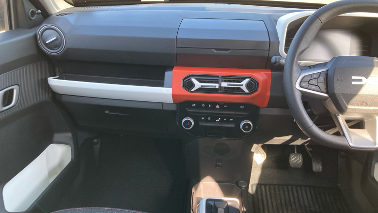 Dacia Spring 27kWh Expression 65 48kW 5dr Auto Electric Hatchback